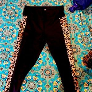 Lularoe Rise Brave leggings